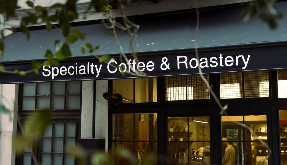 Arc Co Coffee Roastery dükkan cephesi